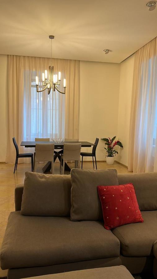 Apartamento Luxury House With Parking Nápoles Exterior foto
